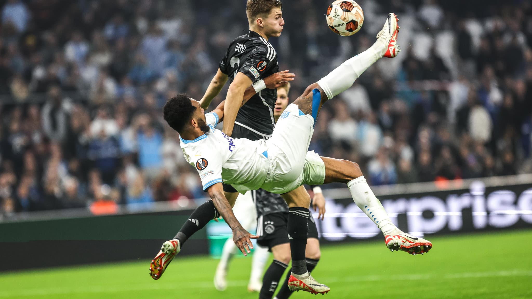 Le retourné d'Aubameyang Om-Ajax